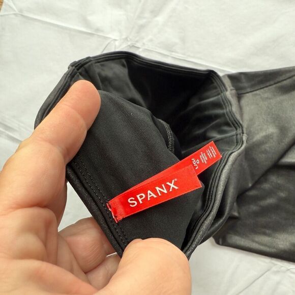 Spanx Womens Faux Leather Leggings Stretch Pants Color Black Size Large Petite - Picture 9 of 11